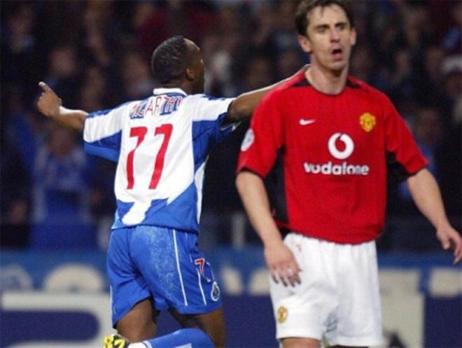 更偏機動與 更偏機動與